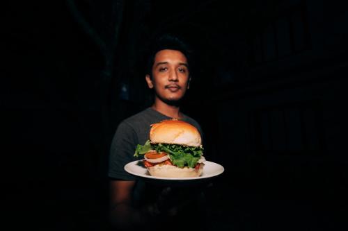Jídlo v hotelu nebo okolí