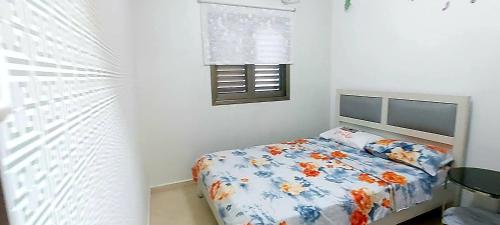 Katil atau katil-katil dalam bilik di Hotel Apartment Short Term Tel Aviv Bat Yam 353