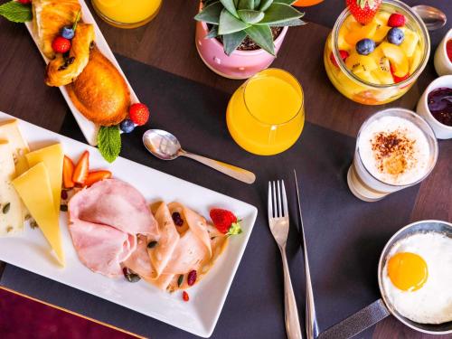 Nourriture dans l'hôtel ou à proximité