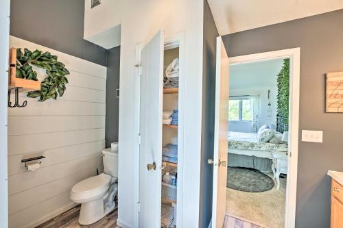 A bathroom at Cozy-Chic Escape Private Deck and Resort Perks