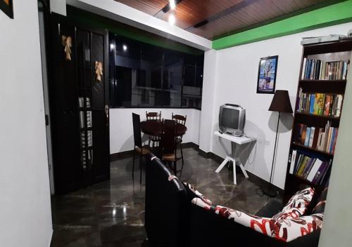 Televisyen dan/atau pusat hiburan di Apartamento Edificio Tabanoc
