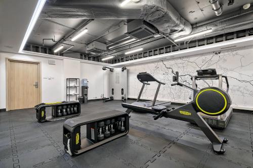 Fitness centrum a/nebo fitness zařízení v ubytování Mercure Wrocław Centrum