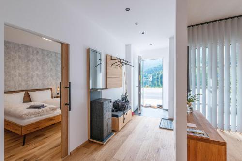 Postel nebo postele na pokoji v ubytování Apartment am Grundlsee