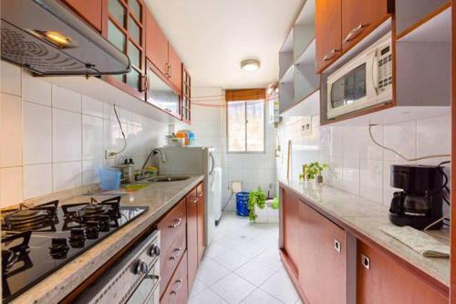Nhà bếp/bếp nhỏ tại Habitaciones En La Macarena mejor sitio del centro de Bogota Calle 30 A 4- 65 APTO 501