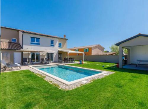 Villa Edi-heated pool & e-bike