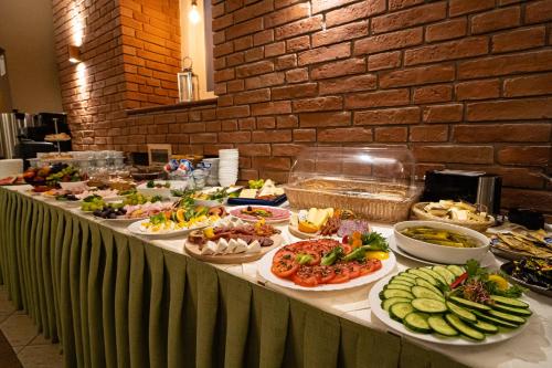 ホテルの敷地内または近くでの食事または食べ物