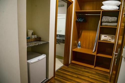 Kuchyň nebo kuchyňský kout v ubytování Comfort Hotel Bauru
