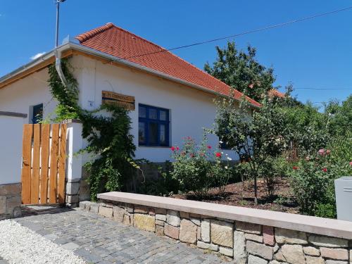 CSENDÜLŐ VENDÉGHÁZ