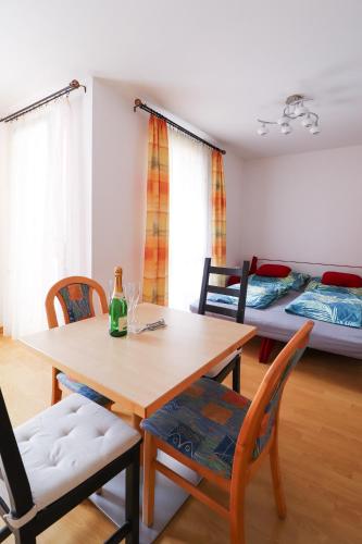 CozyNite Premium Apartment Schönbrunn 2