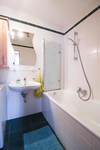 CozyNite Premium Apartment Schönbrunn 2