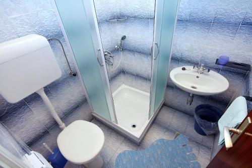 Apartments and rooms with parking space Palit, Rab - 5039