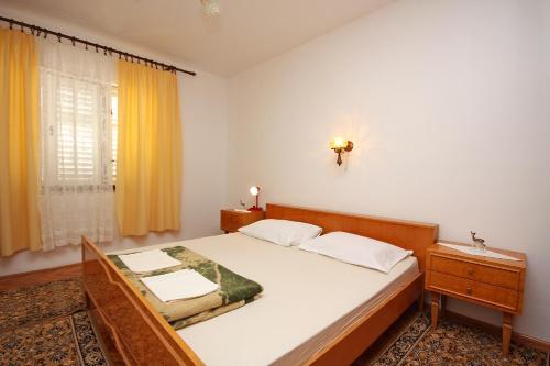 Apartments by the sea Kampor, Rab - 5058