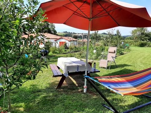 Gîte Hasparren, 4 pièces, 6 personnes - FR-1-384-701