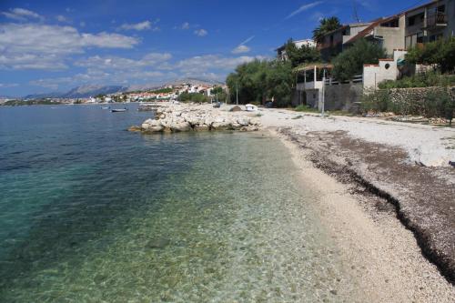 Fotografia z galérie ubytovania Apartments with a parking space Podstrana, Split - 12664 v destinácii Podstrana