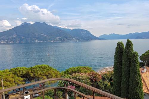 Villaggio Lago di Como Camelia