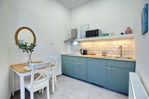 Cozy apartment in the heart of Budapest 1061 Budapest, 43 Paulay Ede utca kép - 3