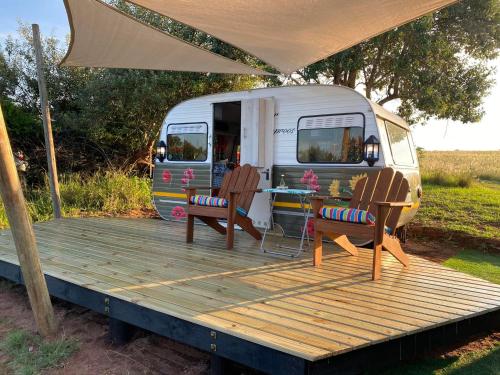 Сад в Hluhluwe Bush Camp Glamping Village