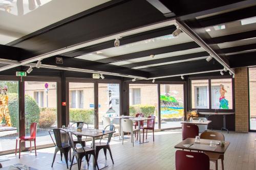 Posezení v ubytování Campanile Dunkerque Sud - Loon Plage