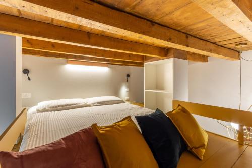CASA OLFINIA - Cosy Studio Apartment on the canal
