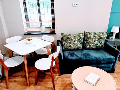 Ruang duduk di Drzewna Apartamenty-Drzewna
