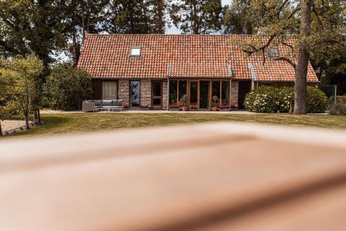 Το κτήριο όπου στεγάζεται  το bed & breakfast