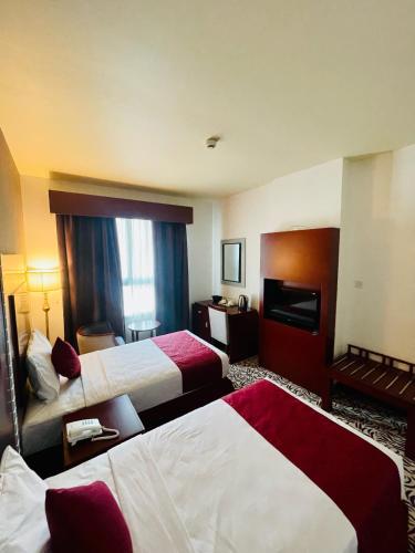 MRA Grand Hotel – Photos 3