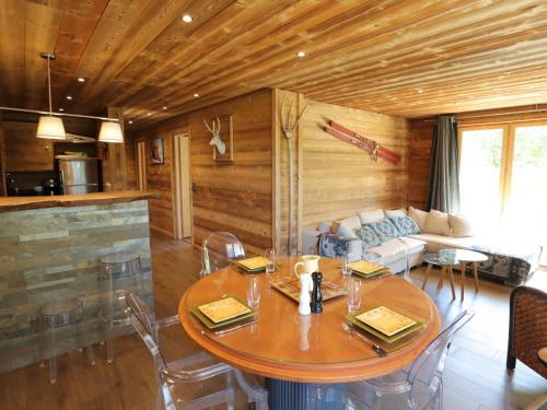 Appartement de Standing aux Gets - 2 Ch, 6 Couchages, Proche Centre et Pistes - FR-1-623-94