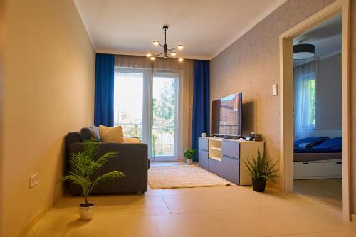 SUNLIGHT GREY - Szeged