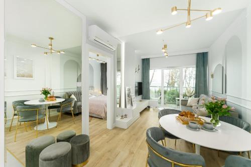 Χώρος καθιστικού στο Apartament Baltic View 21 z widokiem na morze