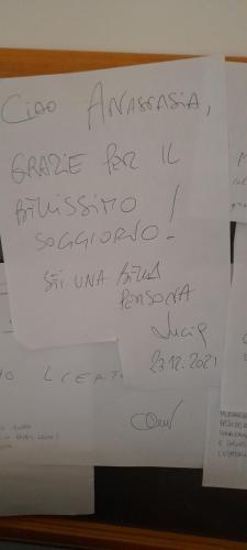 Gambar di galeri bagi Vicino di Centro e Universita Stanza con balcone di Perugia