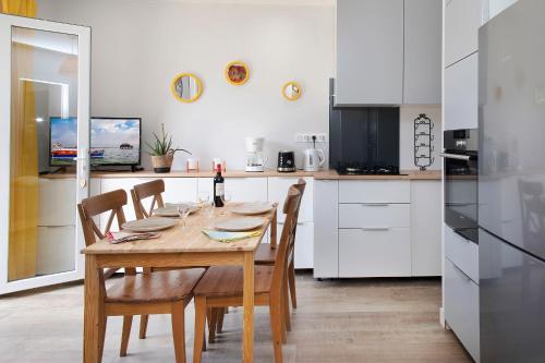 Dining area in the holiday home