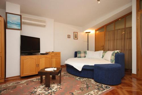 Apartments with a parking space Baska Voda, Makarska - 6785