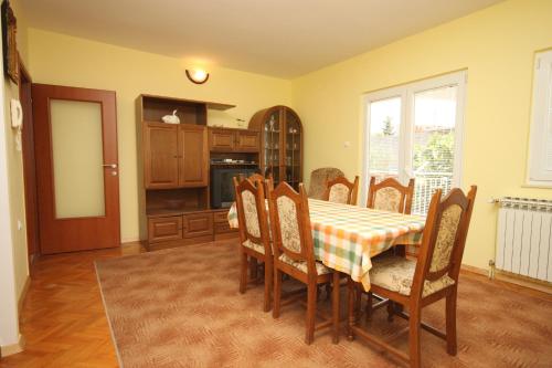 Apartments with WiFi Starigrad, Paklenica - 6577