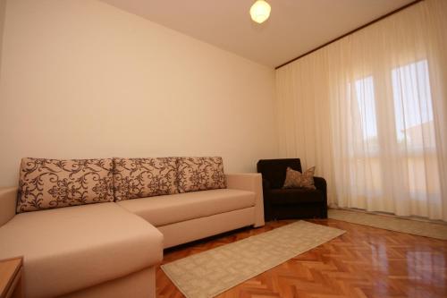 Apartments by the sea Podgora, Makarska - 6683