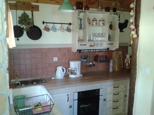 Holiday house with a parking space Makarska - 6770