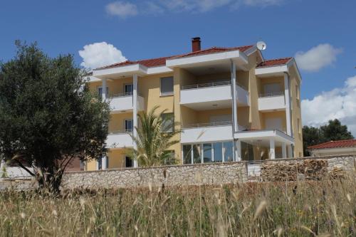 Apartments with parking space Biograd na Moru, Biograd - 6438