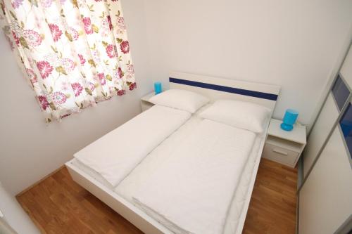 Apartments with parking space Biograd na Moru, Biograd - 6438