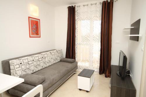 Apartments with parking space Biograd na Moru, Biograd - 6438