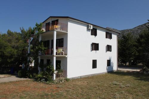 Fotografia z galérie ubytovania Apartments with a parking space Starigrad, Paklenica - 6647 v destinácii Starigrad-Paklenica