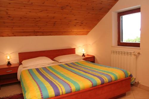 Apartments with swimming pools Zrnovska Banja, Korcula - 8335