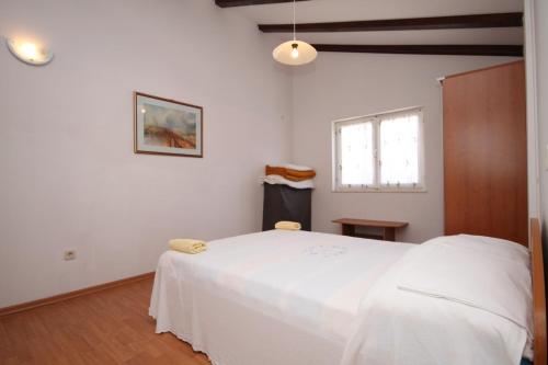 Apartment Bilo 8364b