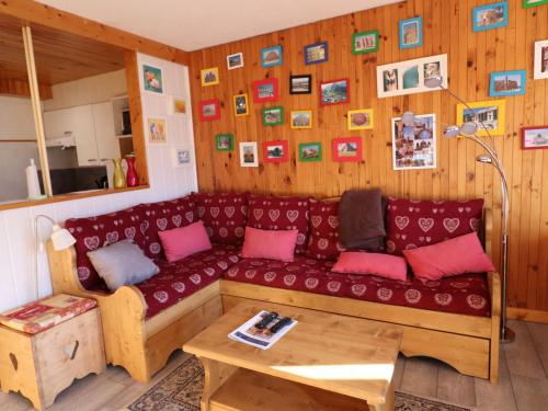 Photo de la galerie de l'établissement Spacieux appartement avec balcon, 3 pièces, 8 pers., au pied des pistes, proche commerces et services - FR-1-502-440, à Tignes