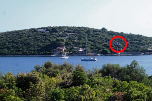 Secluded fisherman's cottage Cove Ladjin - Landjin, Pasman - 8500