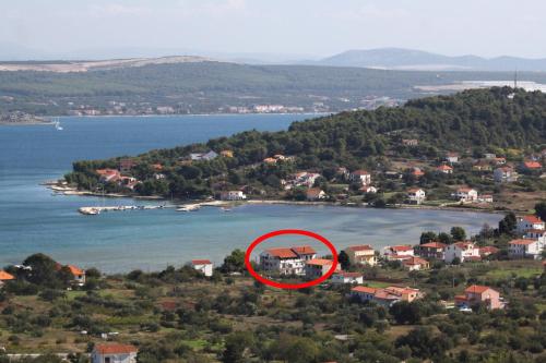Apartments and rooms by the sea Mrljane, Pasman - 8464