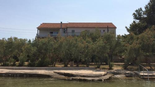Apartment Mrljane 8464a – Photos 2