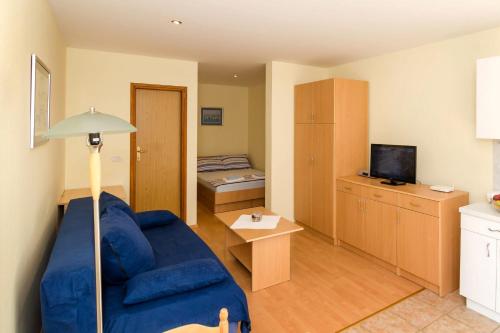 Apartments with parking space Dubrovnik - 8593