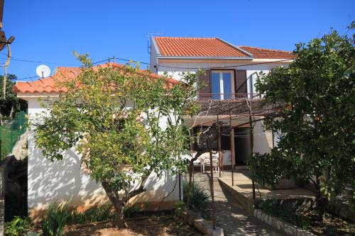 Apartments with parking space Slatine, Ciovo - 8658