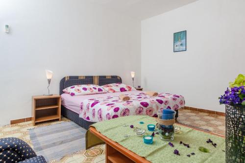Rooms by the sea Mavarstica, Ciovo - 10335