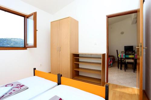 Apartment Rogoznica 10338a