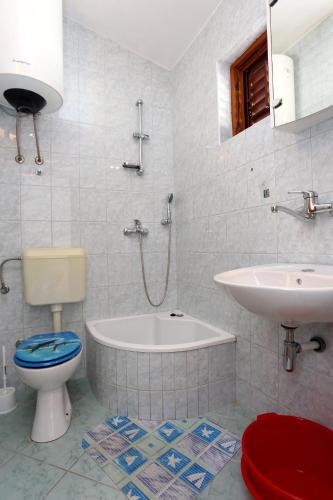 Apartment Rogoznica 10338a